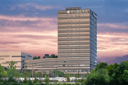 以卓越管理樹行業(yè)標桿